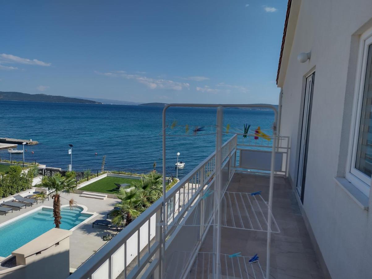 Figaro Sa Dva Tusa I 2x Wc * Kastela
