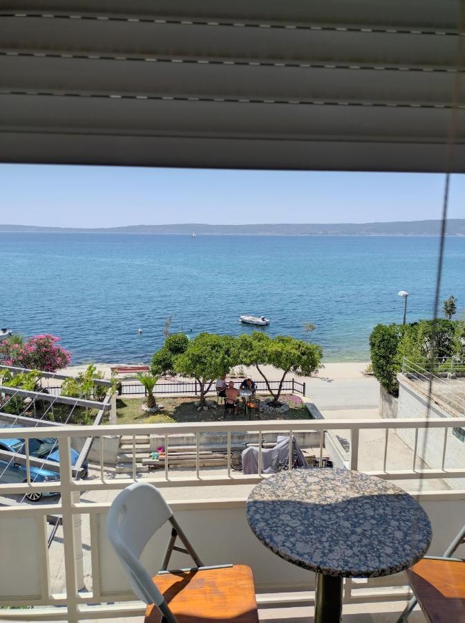 Figaro Sa Dva Tusa I 2x Wc Kastela