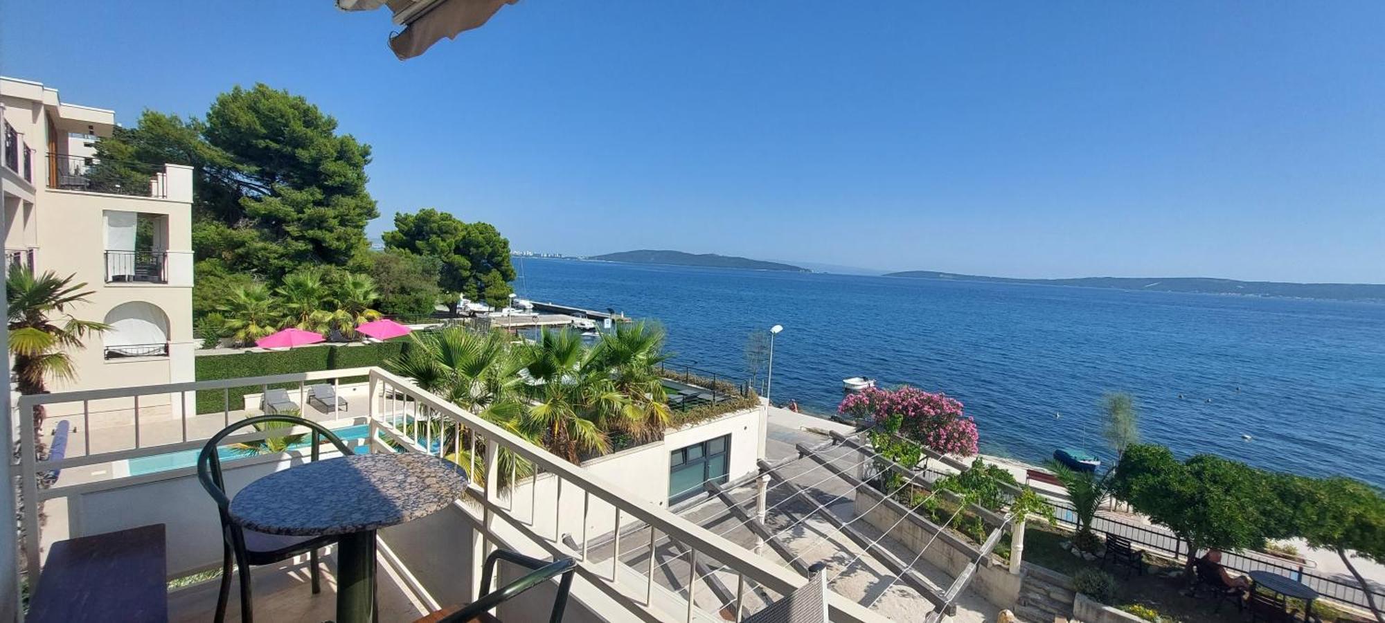 Figaro Sa Dva Tusa I 2x Wc * Kastela